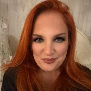 Meet your Posher, Carmen